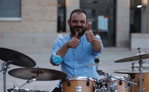 Rafael Ariza hace un alto en su gira y reúne en Baena a músicos de distintas generaciones
