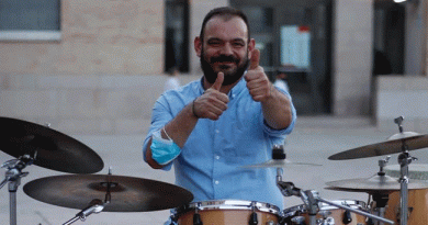 Rafael Ariza hace un alto en su gira y reúne en Baena a músicos de distintas generaciones