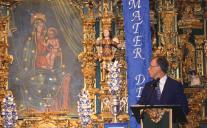 Rafael Navarro convierte su pregón a la Virgen de Guadalupe en un emocionante relato de fe, familia y memoria